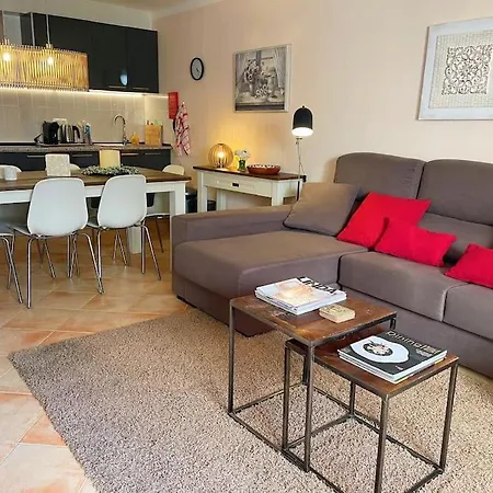 Apartment Vila Glamour With Private Pool, Garden And Ac *